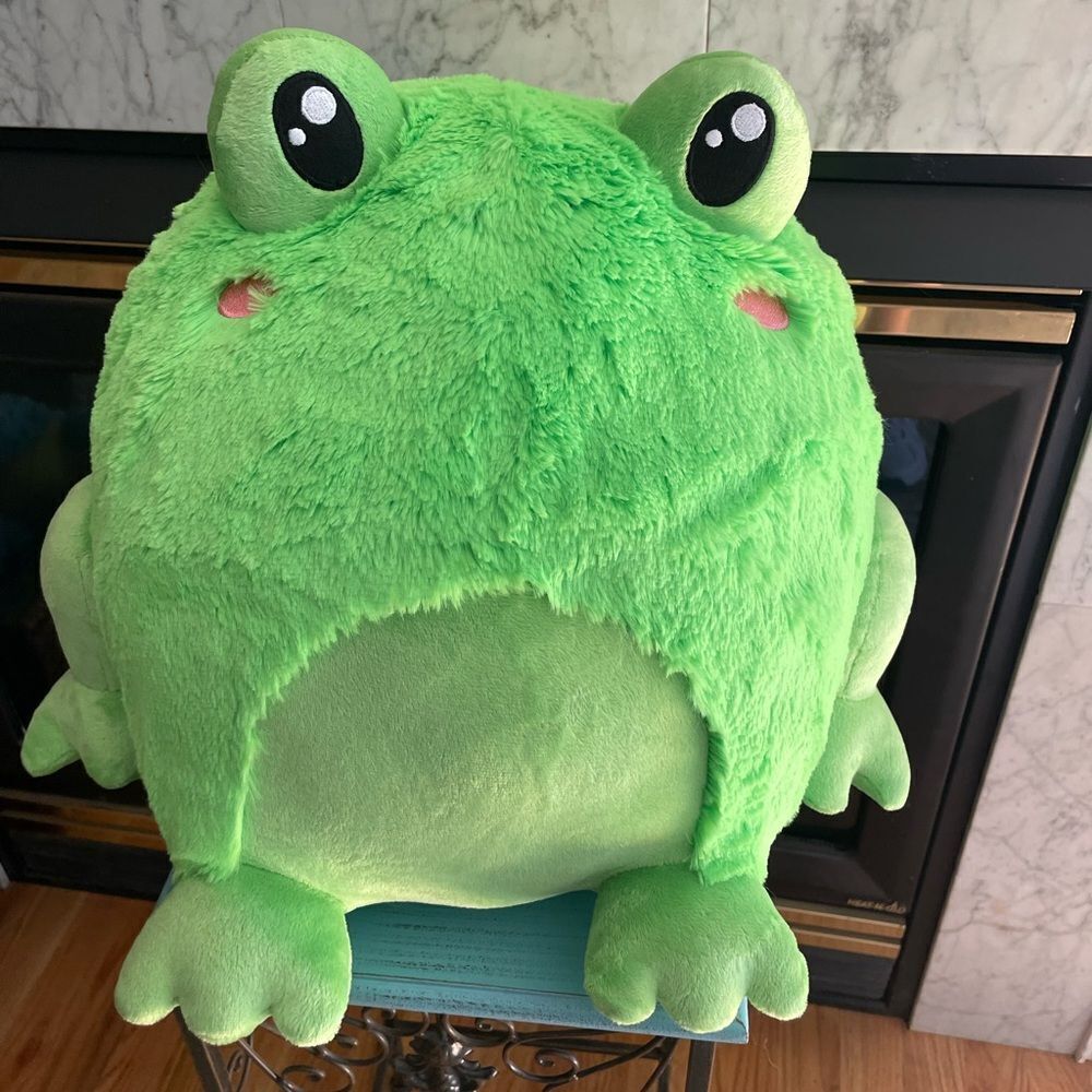 Squishable LARGE Frog 14x16 inch NWOT